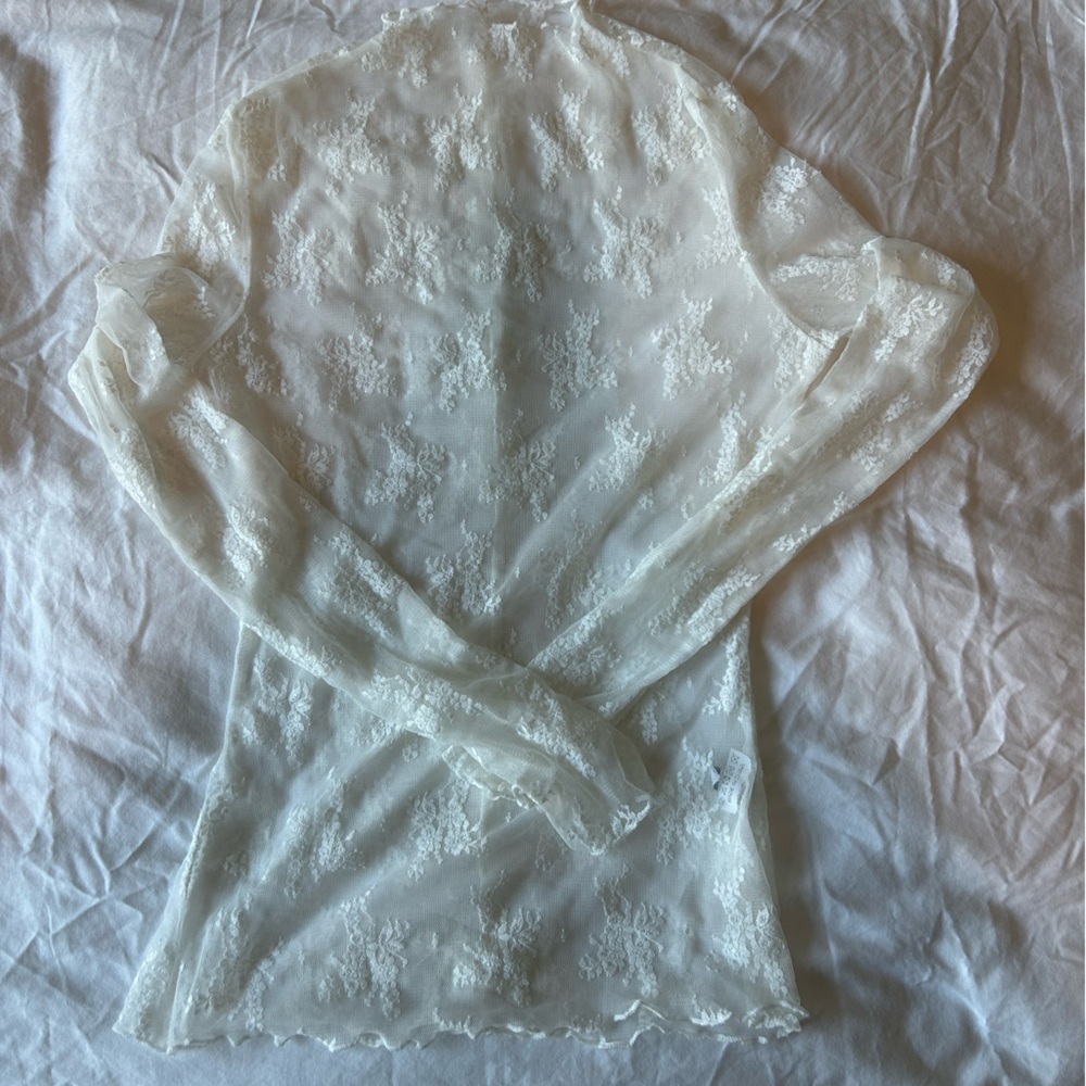 Lace top